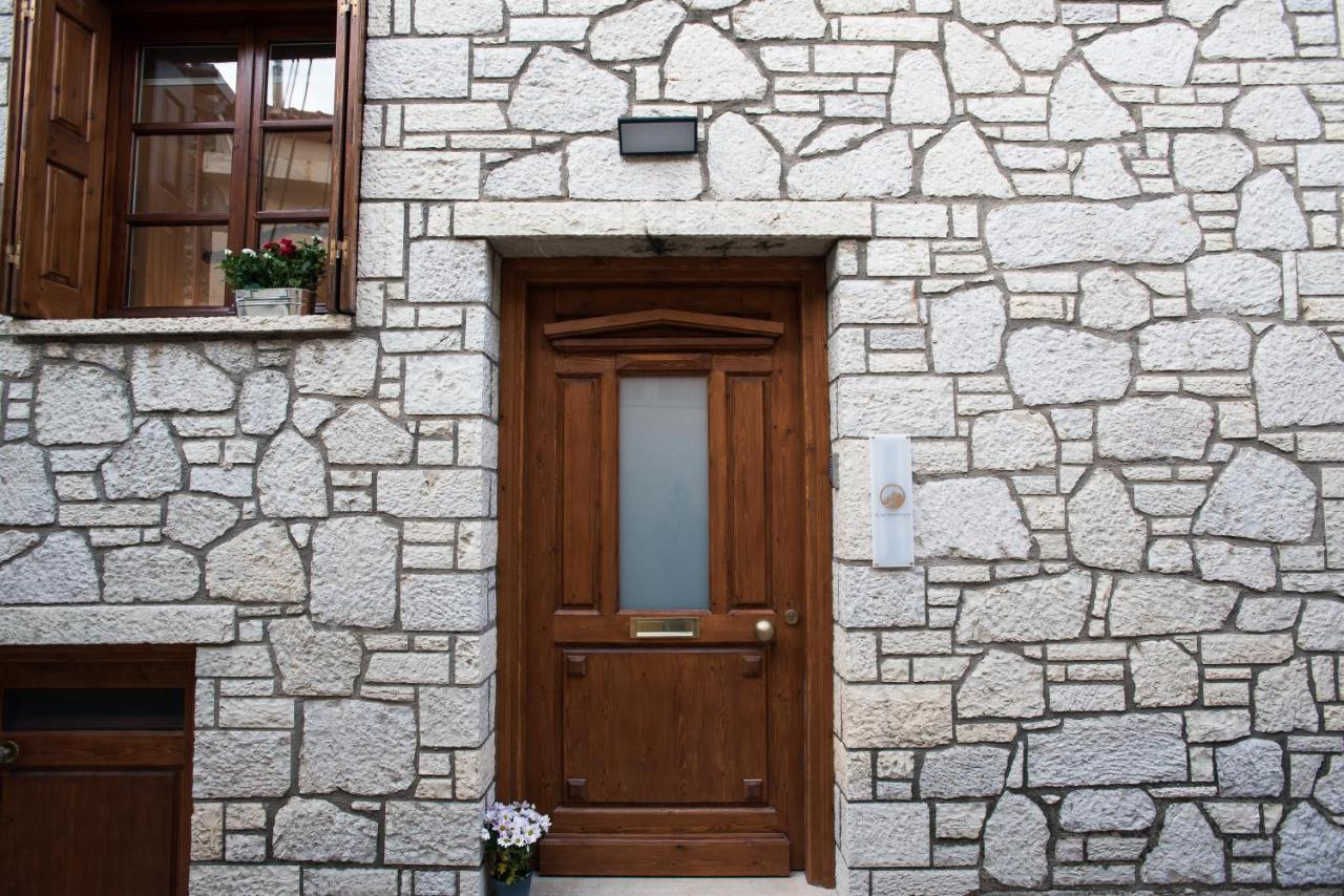 Blue Mountain Guesthouse By Seablue Arachova Exterior foto