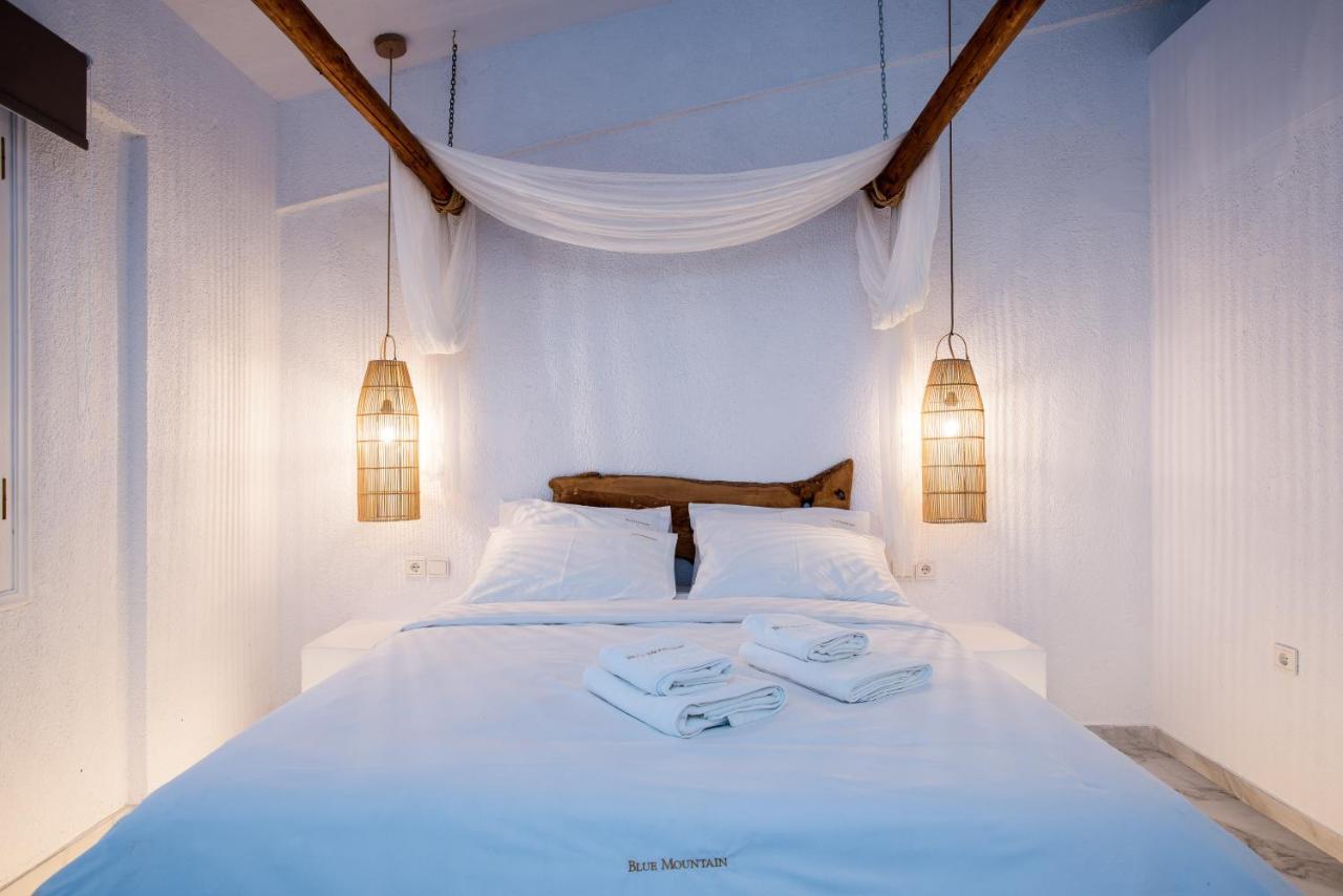 Blue Mountain Guesthouse By Seablue Arachova Exterior foto