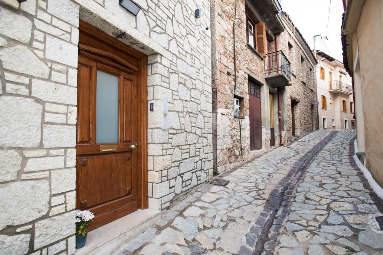 Blue Mountain Guesthouse By Seablue Arachova Exterior foto